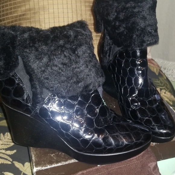 Donald Pliner boots - Picture 4 of 9